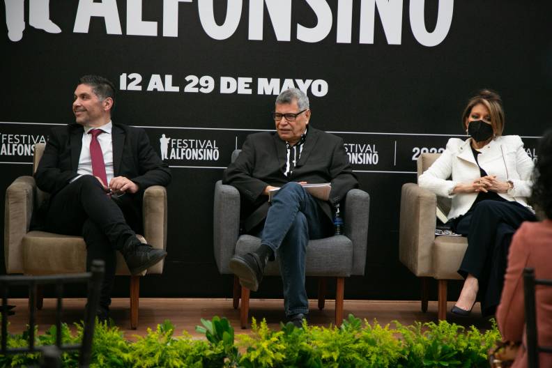 Entrega Del Premio Iberoamericano De Poes%C3%ADa Minerva Margarita Villarreal 2022 2