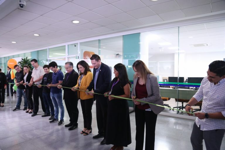 Se inaugura el primer iOS Development Lab en la Universidad Tecmilenio.