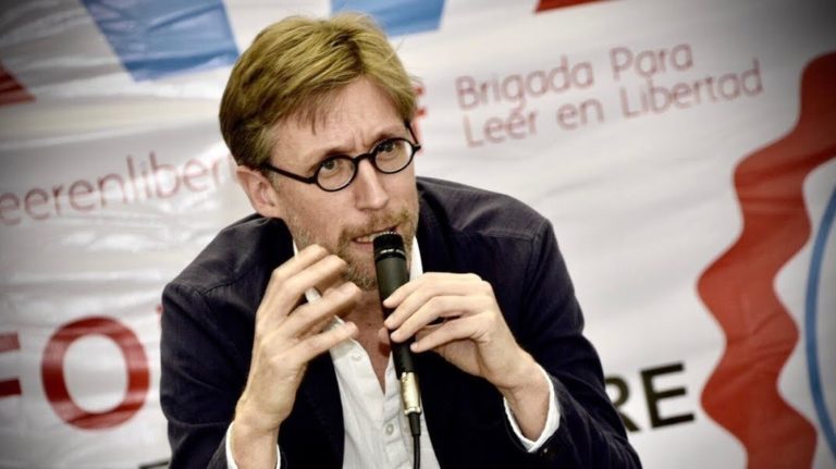 Presenta Sébastien Rutés su libro “Monarcas”