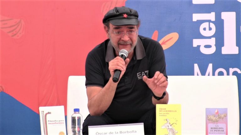 Óscar de la Borbolla comparte su libro “La rebeldía de pensar”