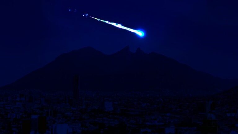 El bólido que iluminó la noche de Monterrey