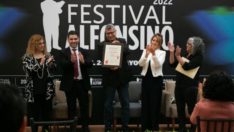 Entrega del Premio Iberoamericano de Poesía Minerva Margarita Villarreal 2022
