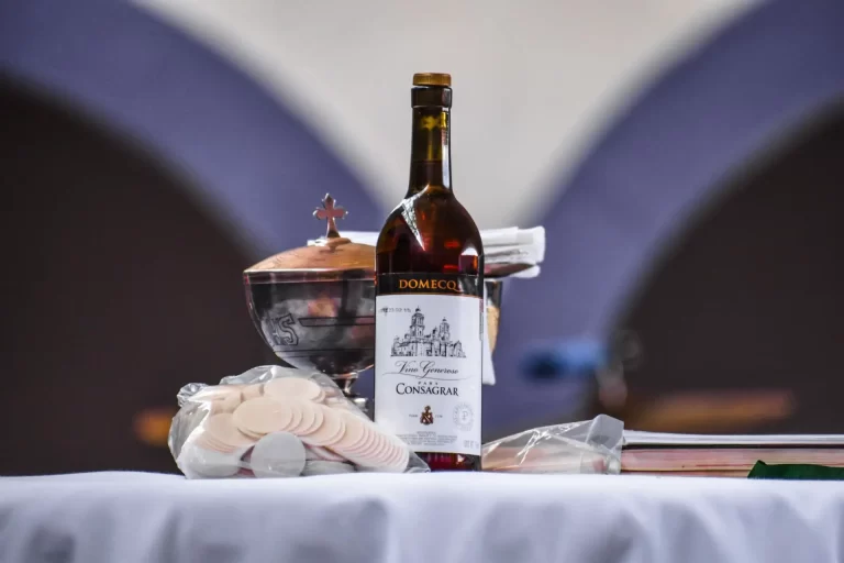 El vino y la religión son más similares de lo que parece