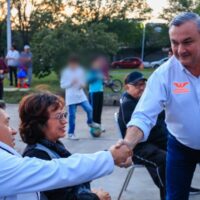 se compromete héctor garcía a construir tres nuevas estaciones de bomberos en guadalupe