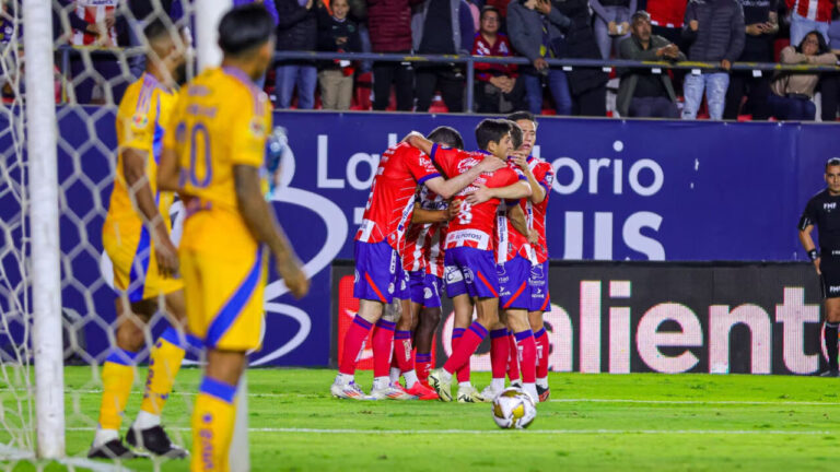 Tigres Sufre Derrota Humillante Ante San Luis y casi esta eliminado