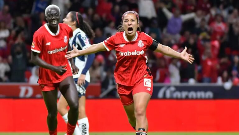 ¡Con pie izquierdo! Rayadas pierde contra Toluca en la ida de cuartos