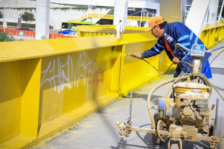 Municipio intervine en el puente del Papa para convertirlo en sendero seguro