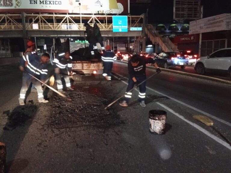 Servicios Públicos de Monterrey da mantenimiento integral a importantes avenidas del poniente