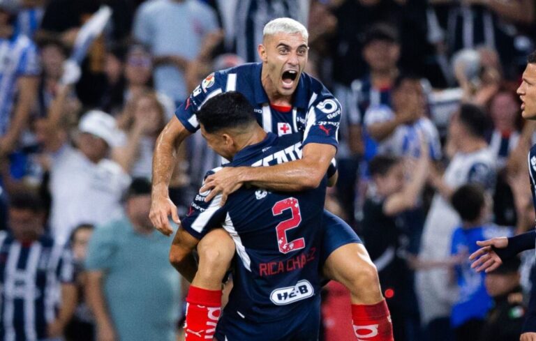 Rayados supera a Pumas y avanza a Liguilla