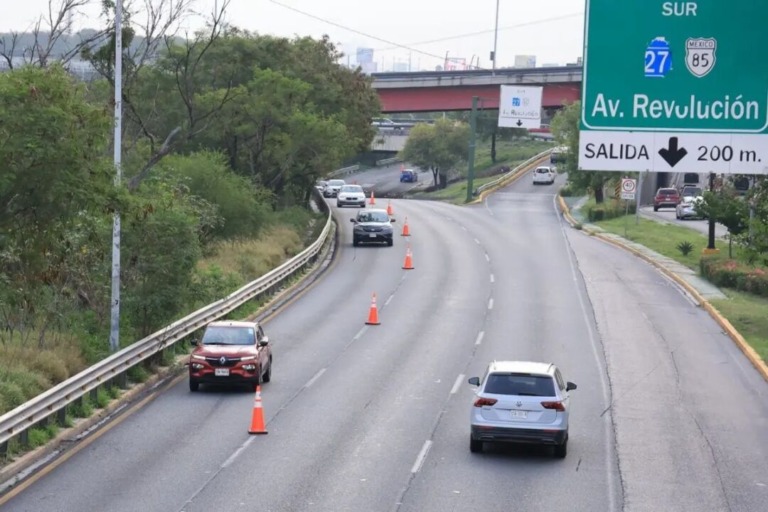 1 - El carril reversible en Morones Prieto se extenderá hasta el 31 de agosto