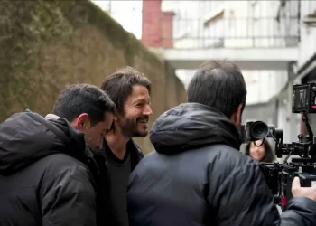 Ceniza en la Boca: Diego Luna Avanza en su Debut como Director