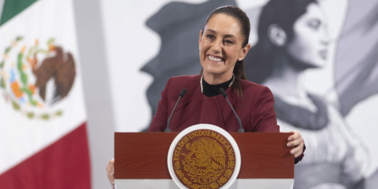 Claudia Sheinbaum presenta propuesta de reforma electoral en México