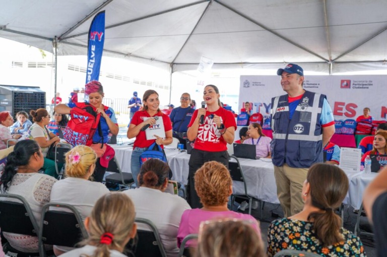 Extienden la entrega de útiles escolares en Monterrey hasta fin de mes