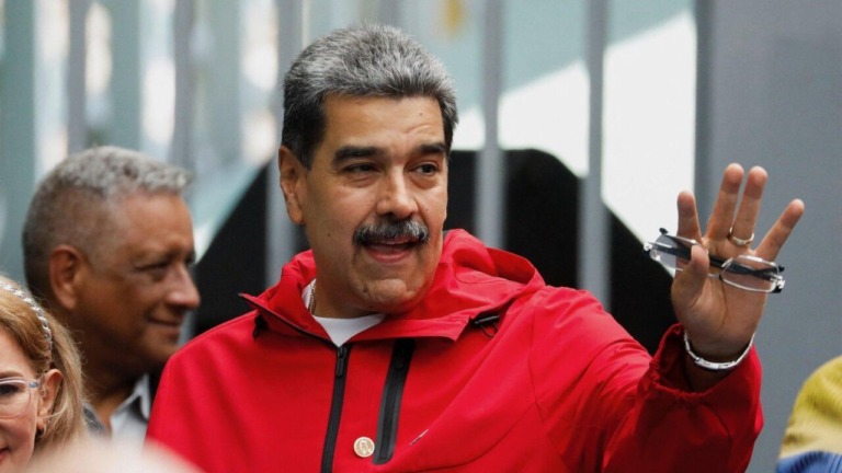 La DEA ofrece 25 millones de dólares por información sobre Nicolás Maduro1