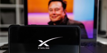 Starlink sufre interrupción global que afecta a decenas de miles de usuarios en varios países