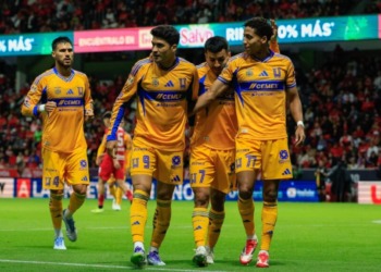 Tigres sorprende y vence 4-3 a Toluca en el Apertura 2025