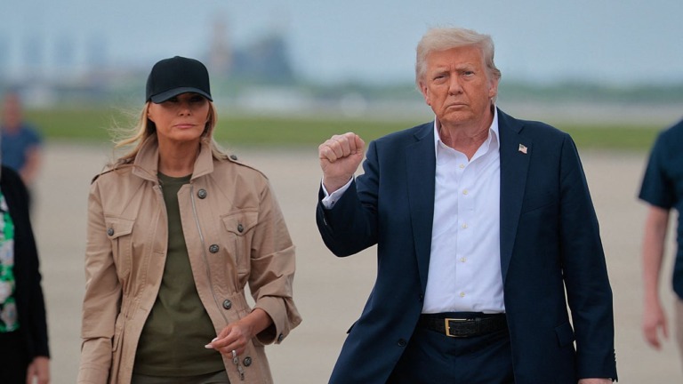 Donald Trump visita Texas tras devastadoras inundaciones