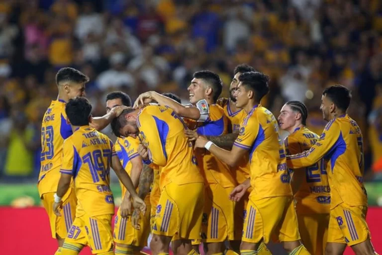 tigres aplasta 7 - 0 a puebla