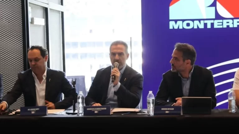 Adrián de la Garza asume vicepresidencia del Comité Mundialista FIFA 2026