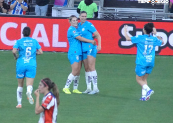 Rayadas gana, gusta y golea al Atlético de San Luis.