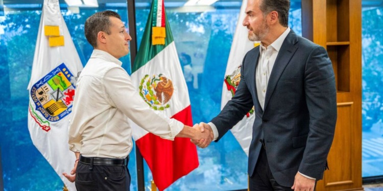 Choque De la Garza y Colosio por Next Energy Monterrey