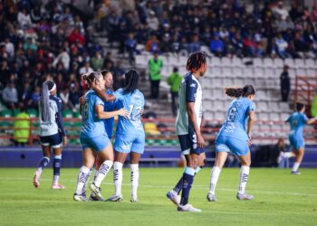 Rayadas gana con oficio a Pachuca y sigue el invicto.