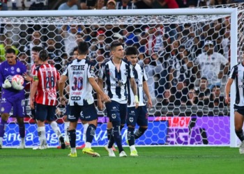 Drama total Rayados deja escapar un empate agónico frente a Chivas