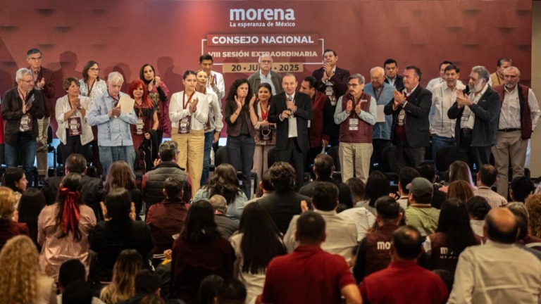 Morena ajusta su estructura por presiones externas