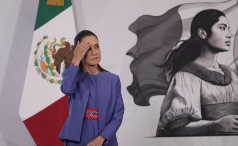 Sheinbaum califica a Raymundo Riva Palacio como escritor de ciencia ficción