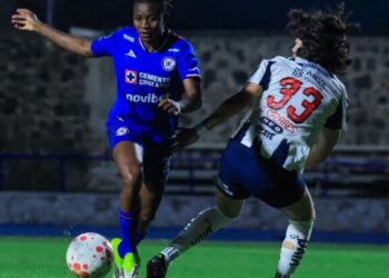 Cruz Azul Femenil le saca el empate a Rayadas en los Cuartos de ida