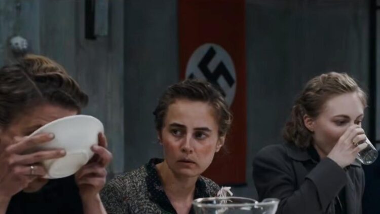 Cartel de la película Las catadoras de Hitler.