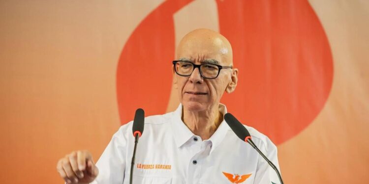 Dante Delgado denuncia persecución política en Veracruz