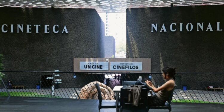Funciones gratuitas de cine en México en noviembre