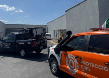 Zona de una subestación eléctrica en una plaza comercial