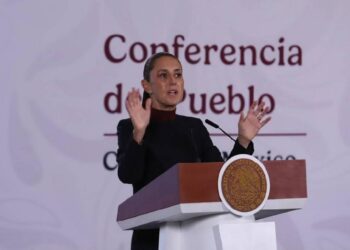 Claudia Sheinbaum denuncia retiro de visas por EE.UU.