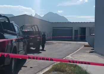 Lugar donde ocurrió el accidente en la plaza comercial de Juárez, Nuevo León