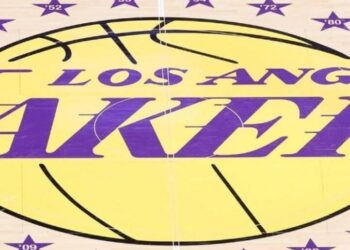 Los Lakers cambian de dueño en histórica transacción