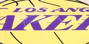 Los Lakers cambian de dueño en histórica transacción