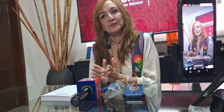 Judith Armenta Cota durante un evento político.