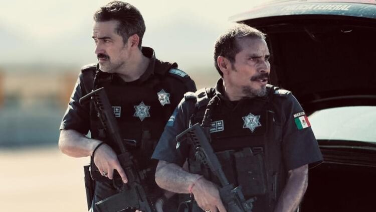 Alfonso Herrera en el set de filmación de La Captura