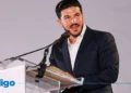 Samuel García en un evento oficial en San Pedro, Nuevo León.