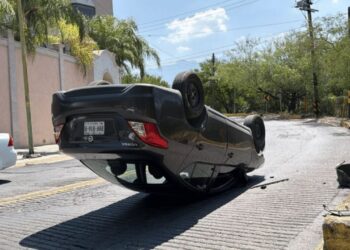 Accidente en Guadalupe por barrera de seguridad