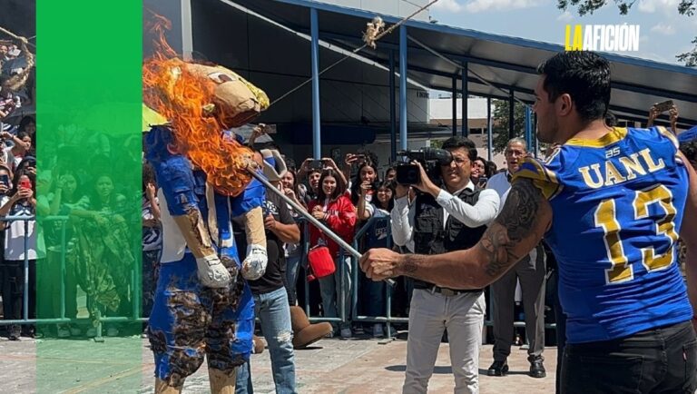 Auténticos Tigres participan en la tradicional «Quema del Borrego» en la Prepa 2; ambos equipos llegan invictos al clásico