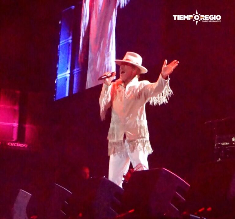 Jamiroquai hace bailar a Monterrey con una gran noche de funk, disco y éxitos