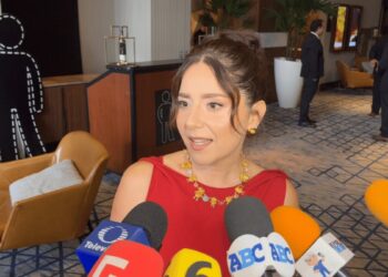 DIANA BOVIO ANHELA REGRESAR AL TEATRO EN MONTERREY CON HERNÁN GALINDO