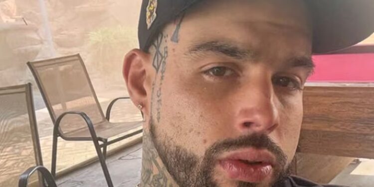 EMILIANO AGUILAR RESPONDE A ACUSACIONES DE MALTRATO EMOCIONAL