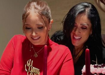 Fiesta de cumpleaños de Ana Paula Puente con su familia