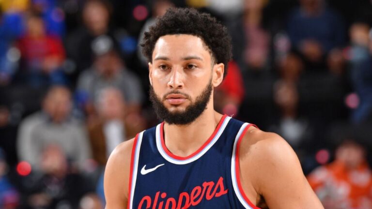 Ben Simmons durante un entrenamiento previo a su contrato con Sacramento Kings