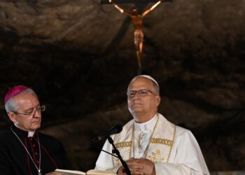 LEÓN XIV CARGA CONTRA LA EUTANASIA EN FRANCIA Y PIDE REFORZAR CUIDADOS PALIATIVOS