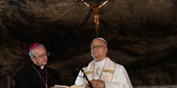 LEÓN XIV CARGA CONTRA LA EUTANASIA EN FRANCIA Y PIDE REFORZAR CUIDADOS PALIATIVOS
